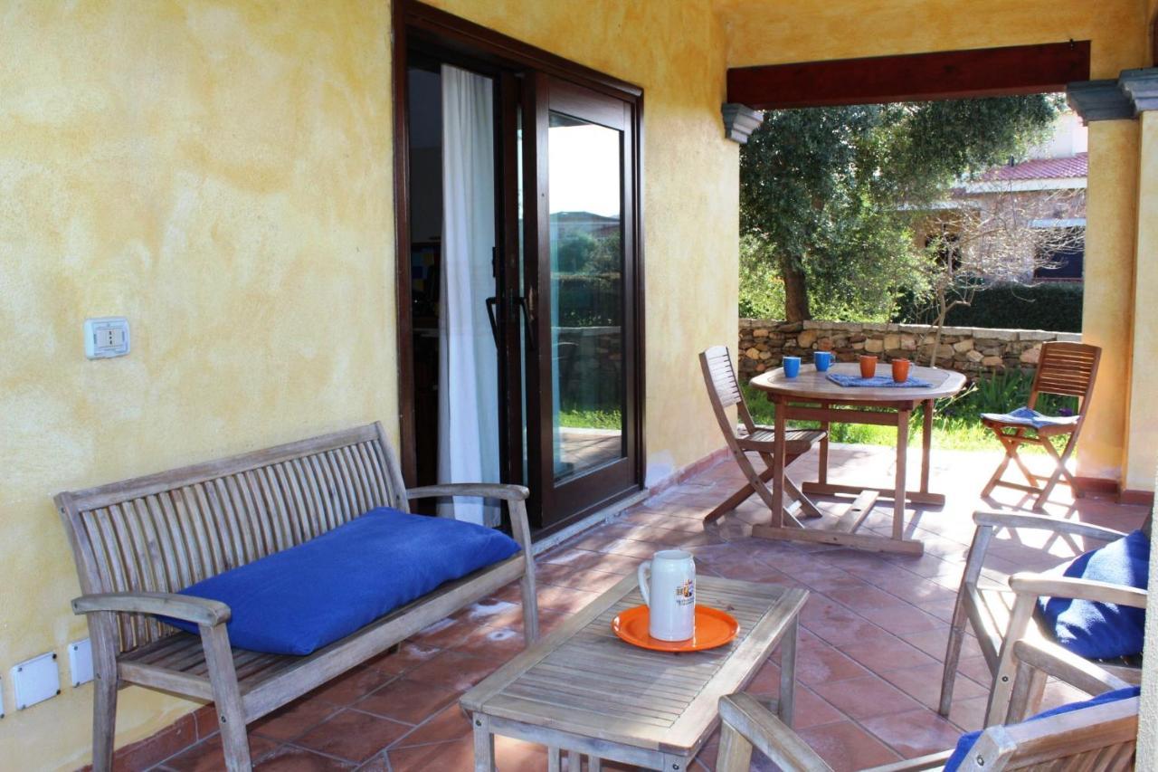 Residence Oasi E Oasi Blu San Teodoro  Buitenkant foto