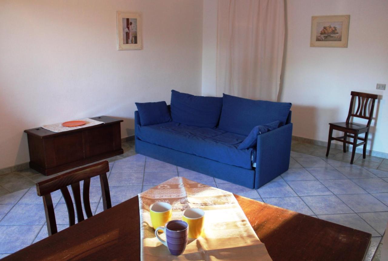 Residence Oasi E Oasi Blu San Teodoro  Buitenkant foto